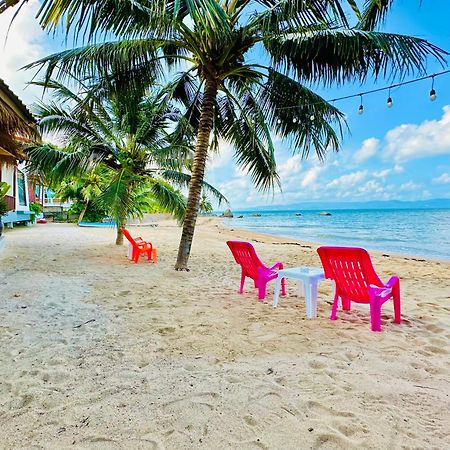 The Scenery Beach Resort Baan Khai Exterior photo