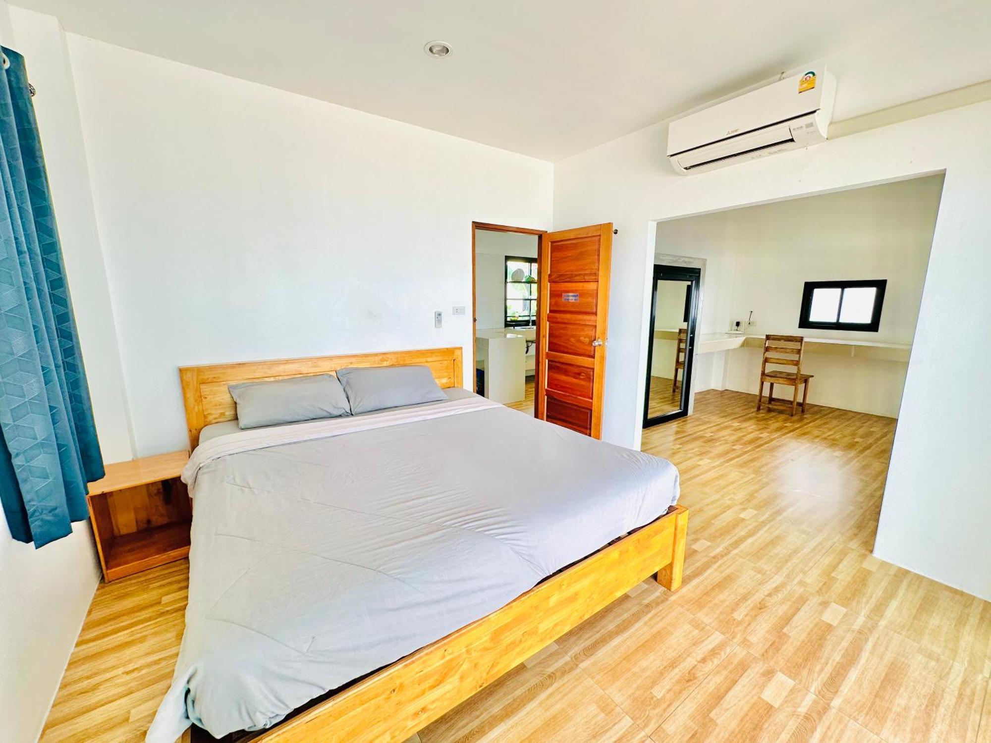 The Scenery Beach Resort Baan Khai Exterior photo