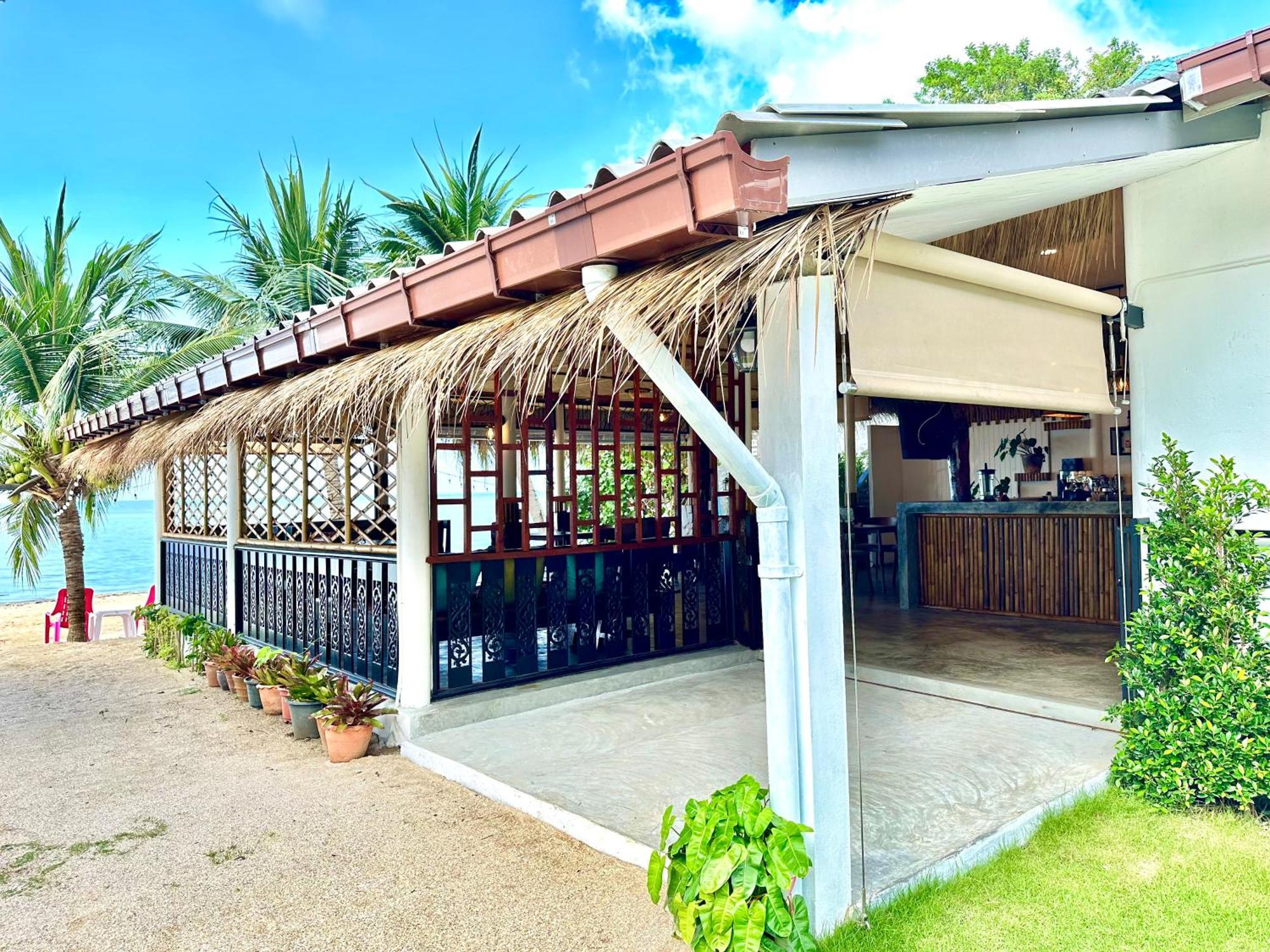 The Scenery Beach Resort Baan Khai Exterior photo