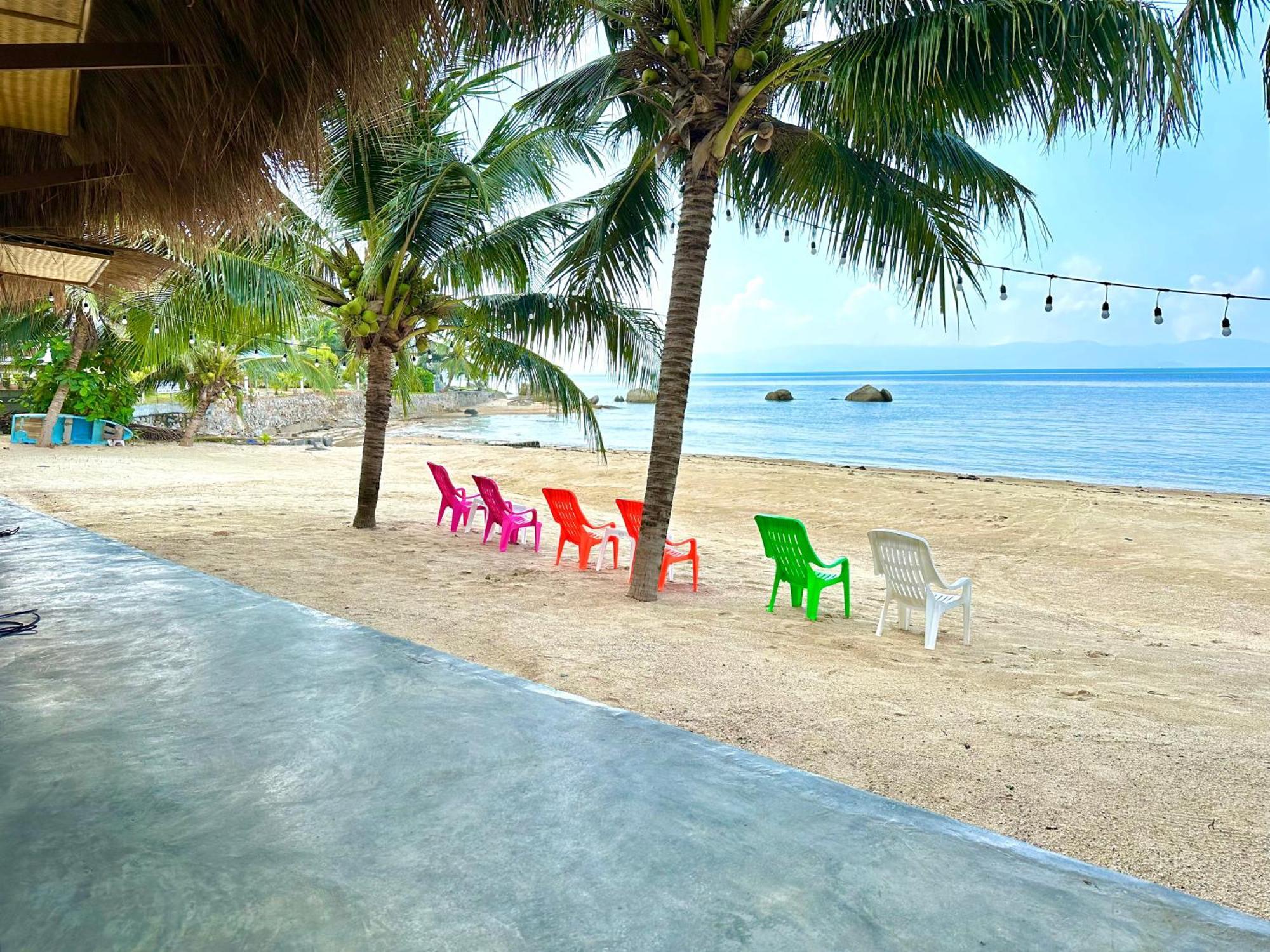 The Scenery Beach Resort Baan Khai Exterior photo